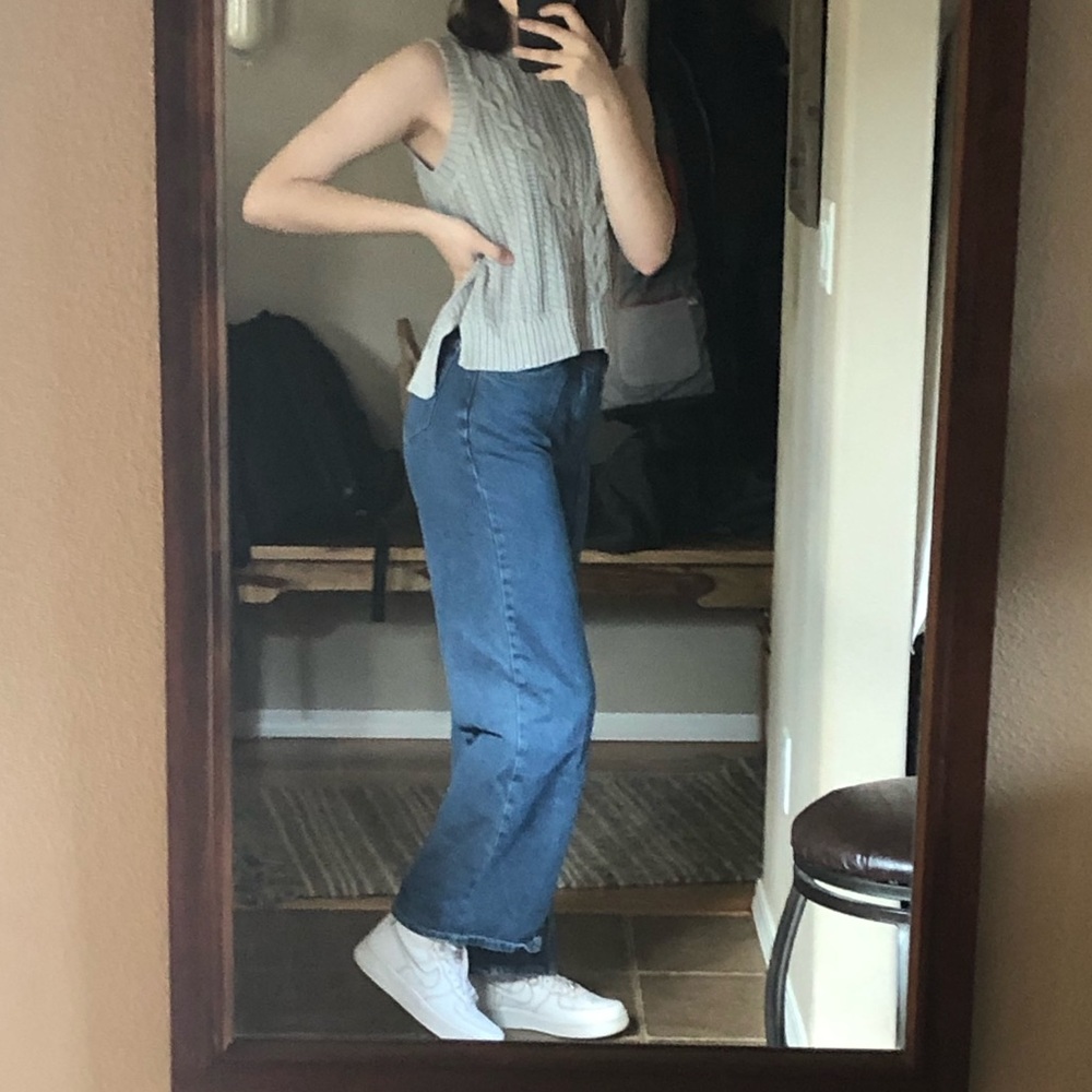 Chunky knit sleeveless sweater